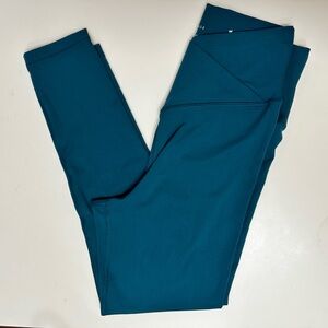 AMERICAN EAGLE THE LIGHTWEIGHT EVERYTHING LEGGING - 7/8 length (M)